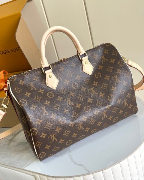 Louis Vuitton Speedy Bandoulière 35