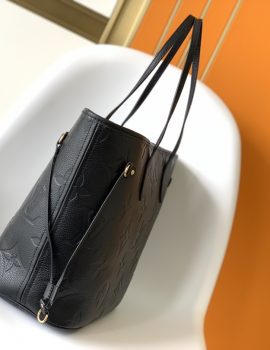 Louis Vuitton Neverfull MM Black
