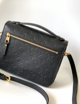 Louis Vuitton Pochette Métis