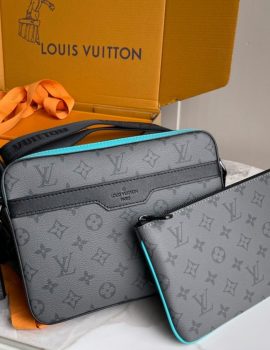 Louis Vuitton Trio Messenger Bag