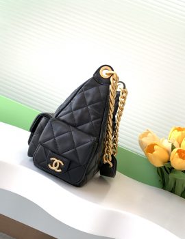 Chanel 25C Hobo Black