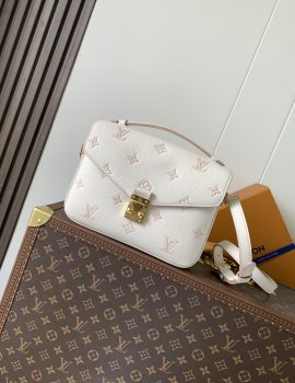 Louis Vuitton Pochette Métis