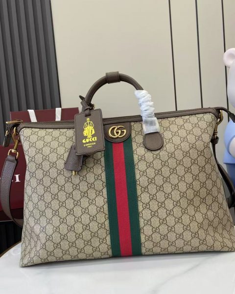 Gucci Savoy Medium Duffle Bag